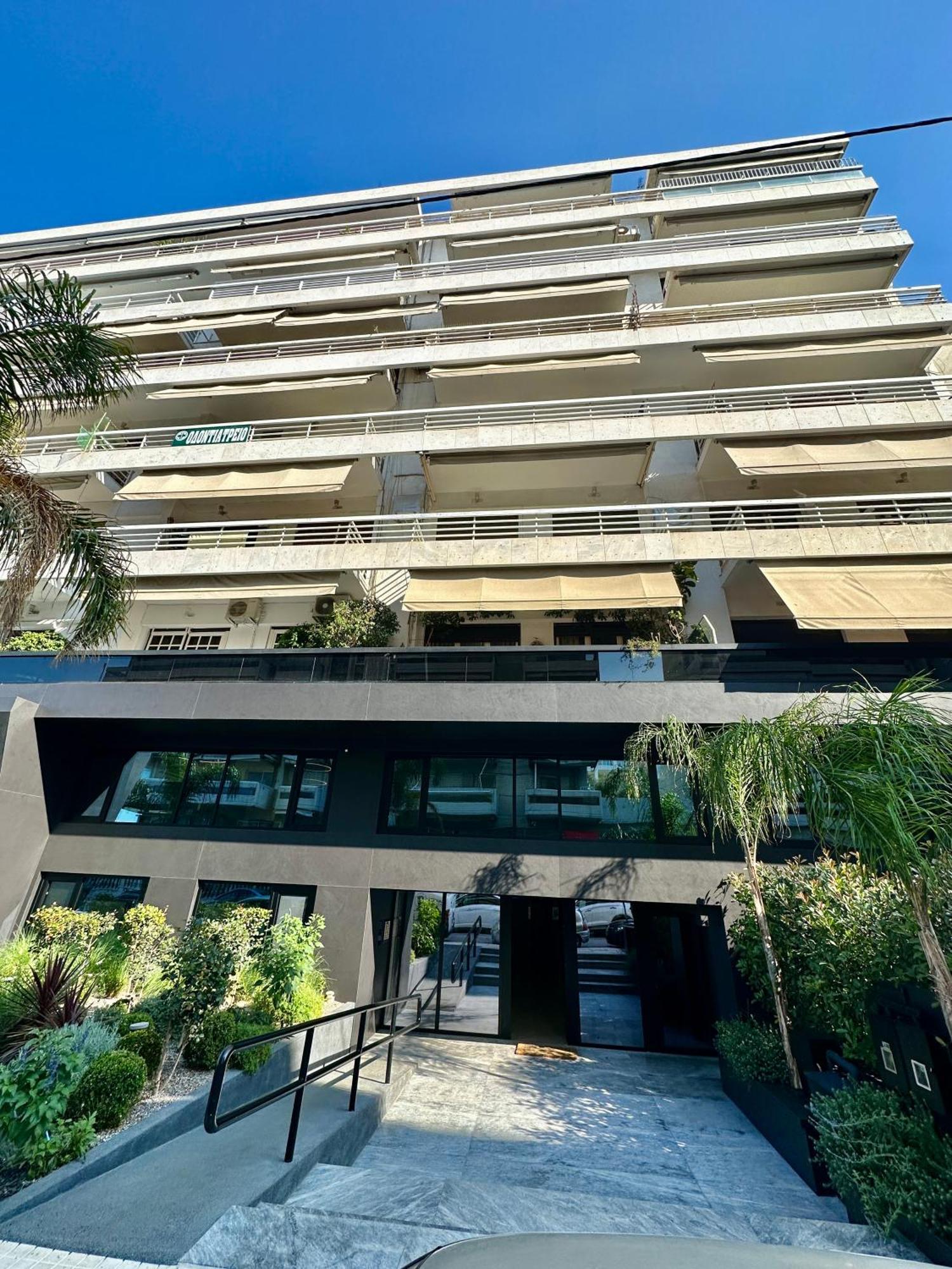 Edem Beachfront Seaview Dream In Beautiful Riviera In Palaio Faliro